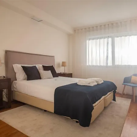 Saldanha Executive By The Portuguese Butler Daire Lisboa