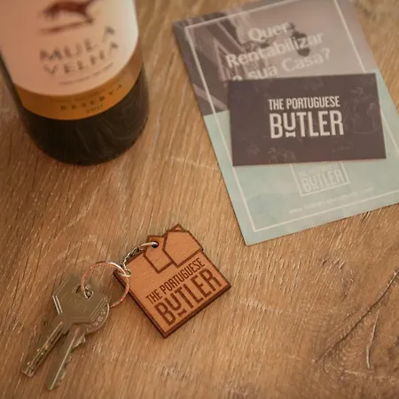 Saldanha Executive By The Portuguese Butler *